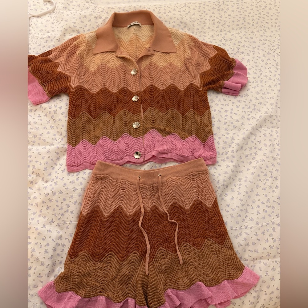 Sandro knit set - can sell together or separately - shorts size 34 - cardigan 0 - Picture 3 of 4